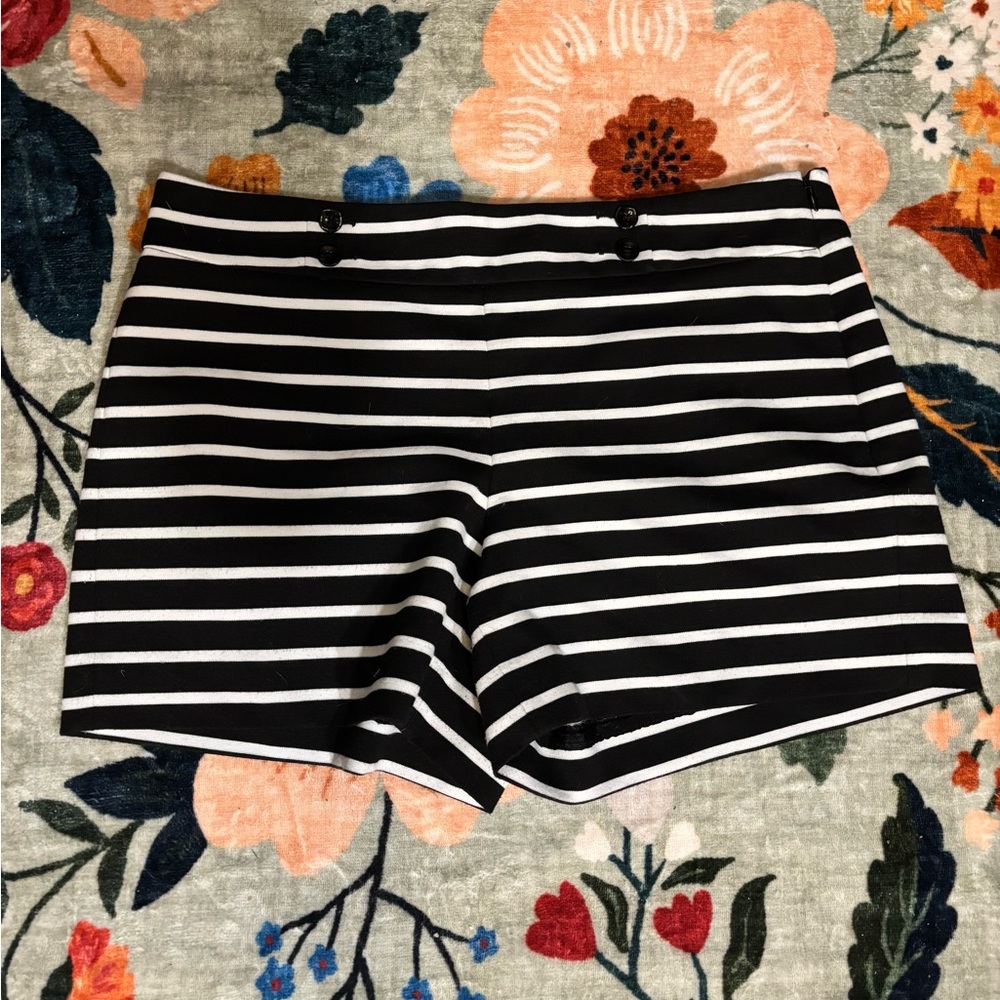White House Black Market Black and White Striped Women's Shorts size 10